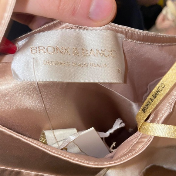 Bronx and Banco Leo Champagne Gown (size 10) - Picture 4 of 8